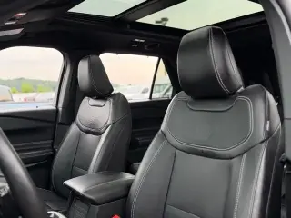 Ford Explorer 2023 AWD ST 4 puertas SUV