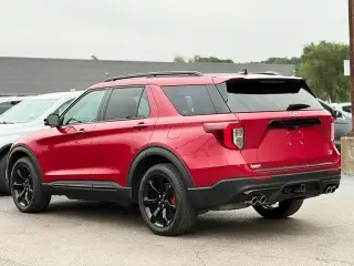 Ford Explorer 2023 AWD ST 4 puertas SUV
