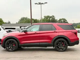 Ford Explorer 2023 AWD ST 4 puertas SUV