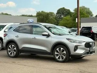 Ford Escape 2024 AWD Platinum 4 puertas SUV