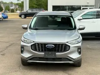 Ford Escape 2024 AWD Platinum 4 puertas SUV