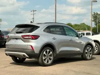 Ford Escape 2024 AWD Platinum 4 puertas SUV