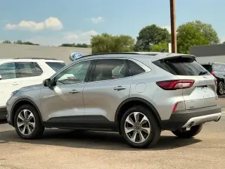 Ford Escape 2024 AWD Platinum 4 puertas SUV