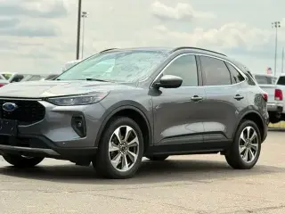 Ford Escape 2024 AWD Platinum 4 puertas SUV