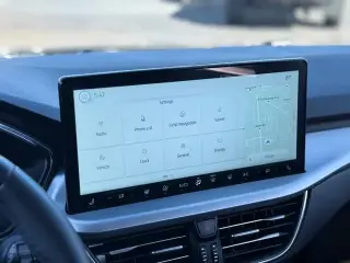 Ford Escape 2025 AWD Platinum 4 puertas SUV