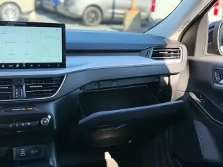 Ford Escape 2025 AWD Platinum 4 puertas SUV