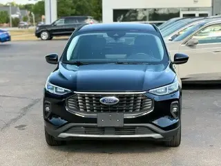 Ford Escape 2025 AWD Platinum 4 puertas SUV