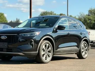 Ford Escape 2025 AWD Platinum 4 puertas SUV