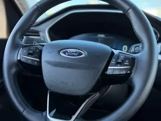 Ford Escape 2025 AWD Platinum 4 puertas SUV