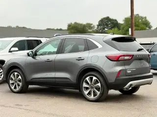 Ford Escape 2025 AWD Platinum 4 puertas SUV