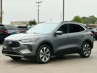 Ford Escape 2025 AWD Platinum 4 puertas SUV