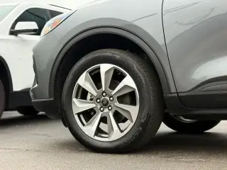 Ford Escape 2025 AWD Platinum 4 puertas SUV