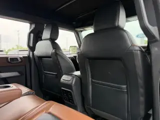 Ford Bronco 2023 4x4 Outer Banks 4 puertas SUV