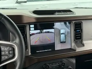 Ford Bronco 2023 4x4 Outer Banks 4 puertas SUV