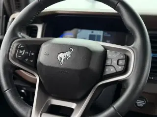 Ford Bronco 2023 4x4 Outer Banks 4 puertas SUV