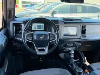 Ford Bronco 2021 4x4 Outer Banks 4 puertas SUV