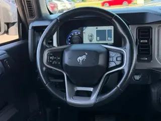 Ford Bronco 2021 4x4 Outer Banks 4 puertas SUV