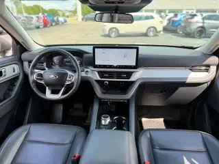 Ford Explorer 2025 AWD Active 4 puertas SUV