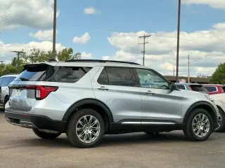 Ford Explorer 2025 AWD Active 4 puertas SUV