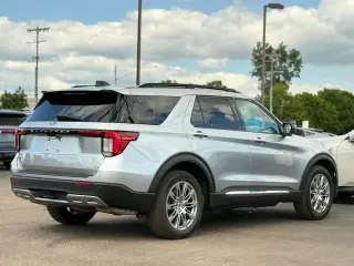 Ford Explorer 2025 AWD Active 4 puertas SUV