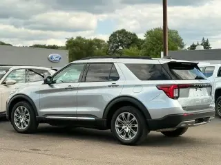 Ford Explorer 2025 AWD Active 4 puertas SUV