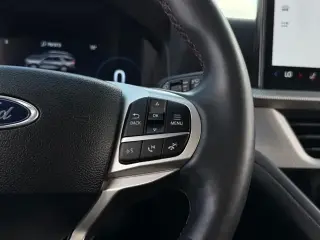 Ford Explorer 2025 AWD Active 4 puertas SUV