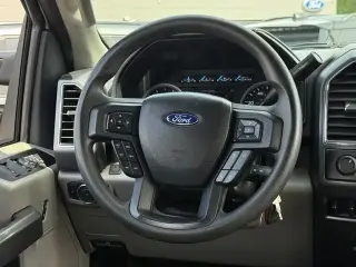 Ford F-250 Super Duty 2019 4x4 XLT Cabina doble 4 puertas 6.8 pies caja corta Pickup
