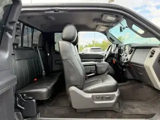 Ford F-250 Super Duty 2015 4x4 Lariat 4 puertas SuperCab 6.8 pies. SB Pickup