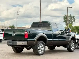 Ford F-250 Super Duty 2015 4x4 Lariat 4 puertas SuperCab 6.8 pies. SB Pickup