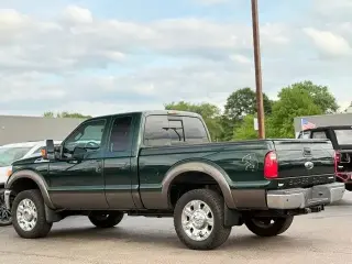 Ford F-250 Super Duty 2015 4x4 Lariat 4 puertas SuperCab 6.8 pies. SB Pickup