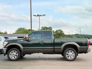 Ford F-250 Super Duty 2015 4x4 Lariat 4 puertas SuperCab 6.8 pies. SB Pickup