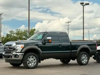 Ford F-250 Super Duty 2015 4x4 Lariat 4 puertas SuperCab 6.8 pies. SB Pickup