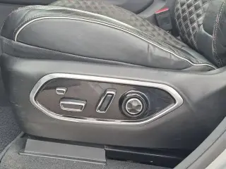 Jeep Grand Cherokee 2022 4x4 Summit 4 puertas SUV (versión de mitad de año)