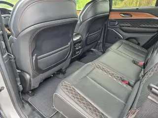 Jeep Grand Cherokee 2022 4x4 Summit 4 puertas SUV (versión de mitad de año)