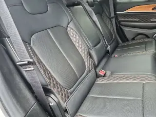 Jeep Grand Cherokee 2022 4x4 Summit 4 puertas SUV (versión de mitad de año)
