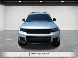 Jeep Grand Cherokee L 2024 4x4 Laredo 4 puertas SUV