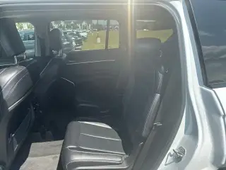 Jeep Grand Cherokee L 2022 4x4 Limited 4 puertas SUV