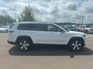 Jeep Grand Cherokee L 2022 4x4 Limited 4 puertas SUV