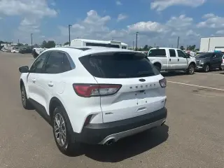 Ford Escape Hybrid 2022 AWD SEL 4 puertas SUV