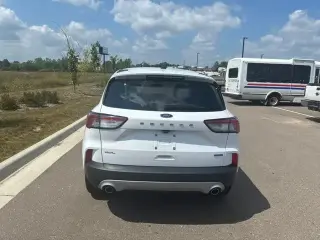 Ford Escape Hybrid 2022 AWD SEL 4 puertas SUV