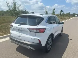 Ford Escape Hybrid 2022 AWD SEL 4 puertas SUV