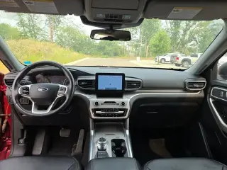 Ford Explorer 2023 AWD XLT 4 puertas SUV