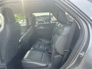 Ford Explorer 2025 AWD Active 4 puertas SUV