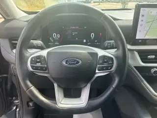 Ford Explorer 2025 AWD Active 4 puertas SUV