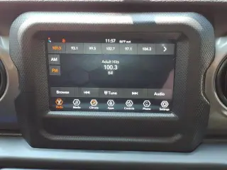Jeep Wrangler 2022 4x4 Sport 2 puertas SUV