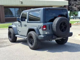 Jeep Wrangler 2022 4x4 Sport 2 puertas SUV