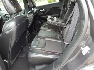 Jeep Cherokee 2023 4x4 Trailhawk 4 puertas SUV