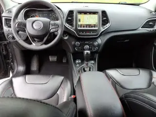 Jeep Cherokee 2023 4x4 Trailhawk 4 puertas SUV