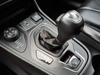 Jeep Cherokee 2023 4x4 Trailhawk 4 puertas SUV