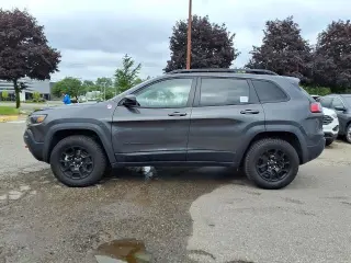 Jeep Cherokee 2023 4x4 Trailhawk 4 puertas SUV